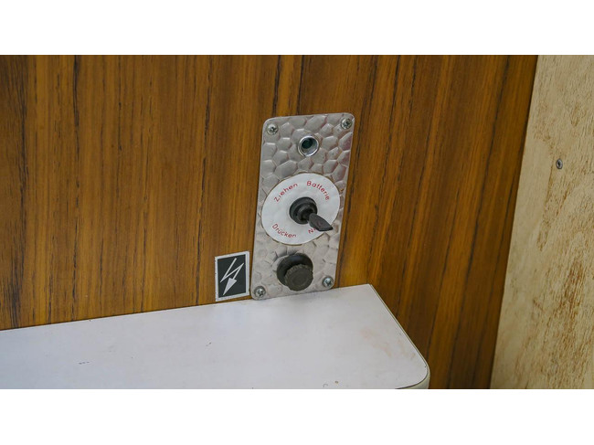 Volkswagen Transporter T2 Westfalia Madrid foto: 20