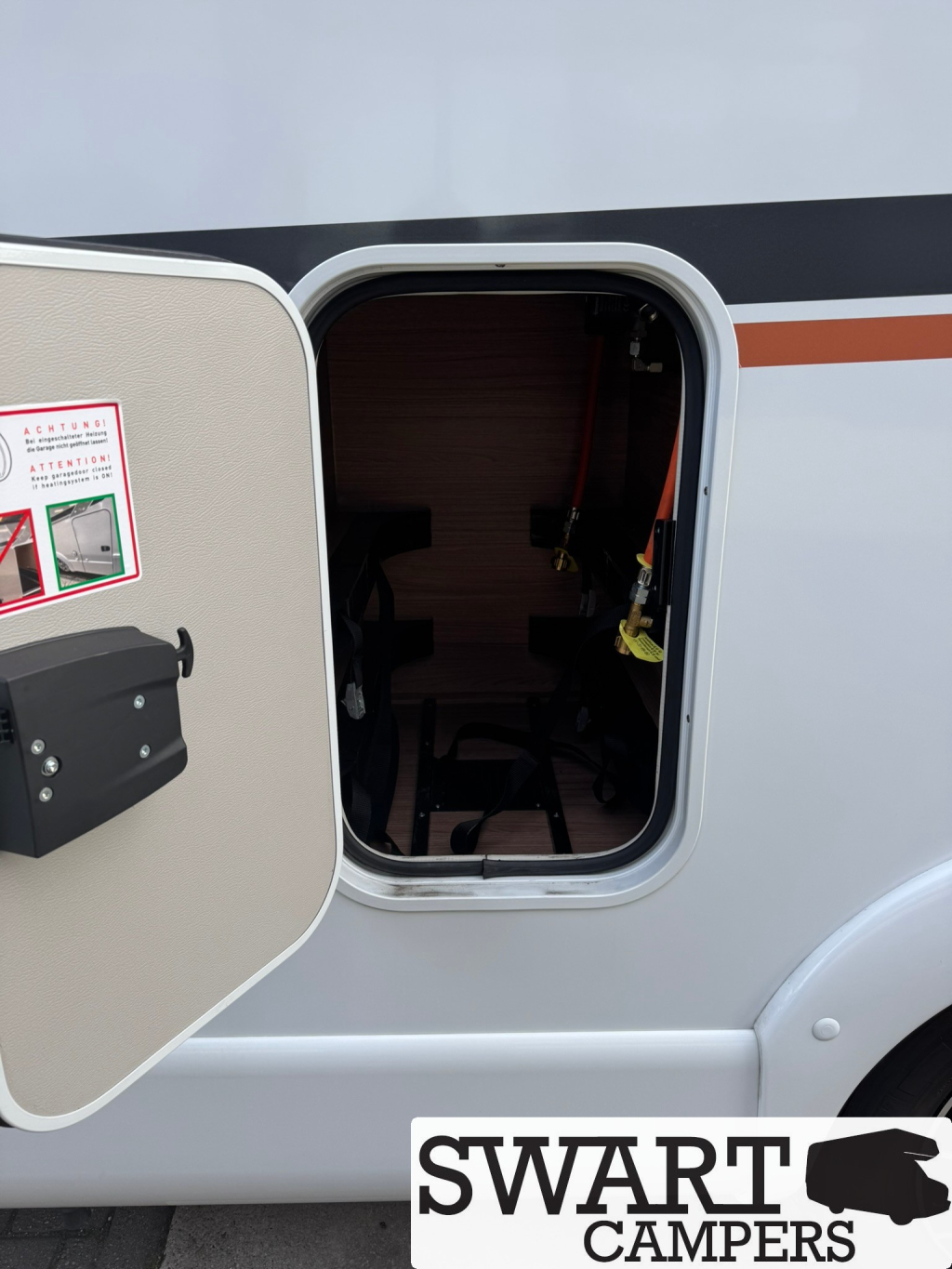 Weinsberg CaraCompact 600 MF Edition [pepper], French bed 140 hp Manual photo: 22