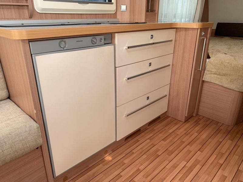 Knaus Sudwind Celebration 500 FU Mover/Voortent  foto: 6
