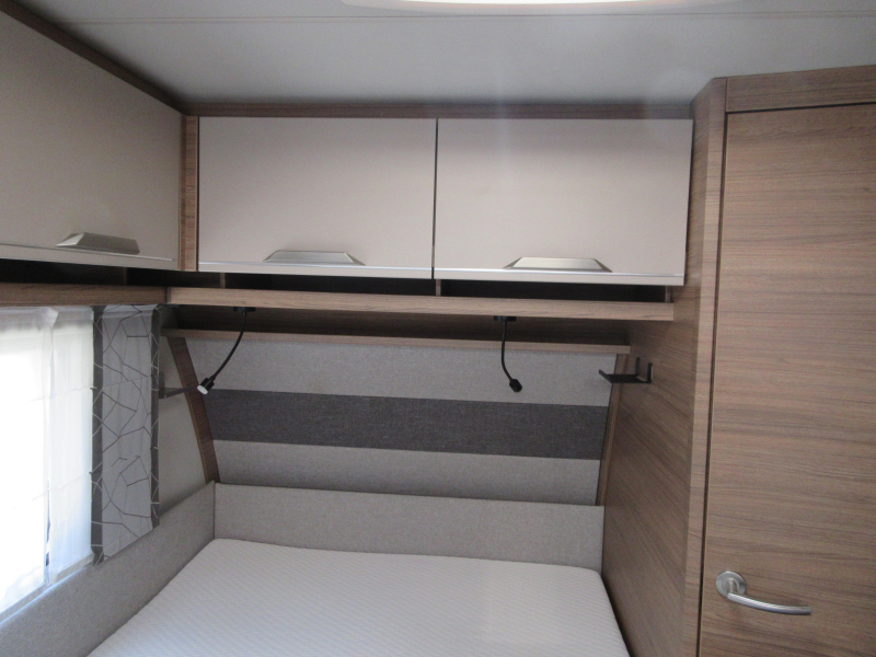 Knaus Sport E-Power Selection 500 FU MUY COMPLETA Y CAMA FRANCESA foto: 4