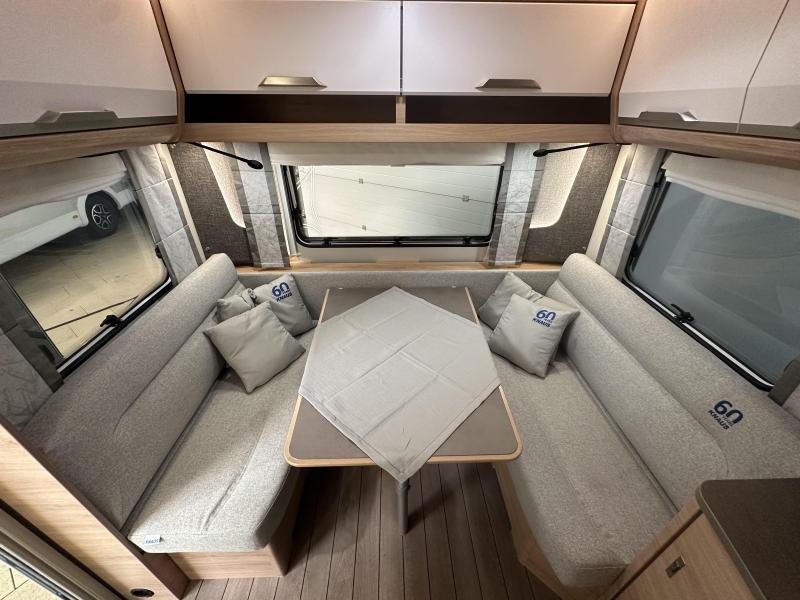 Knaus Sudwind 60 Years 460 EU enkele bedden / voorraam  foto: 9