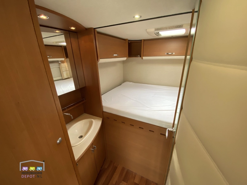 Niesmann+Bischoff Arto 64 GL | Autocaravana NL 1er Propietario foto: 13