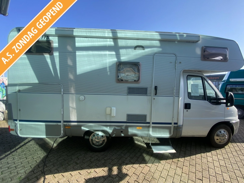 Dethleffs Globetrotter 6 PERS Met stapelbed &amp;XXL garage