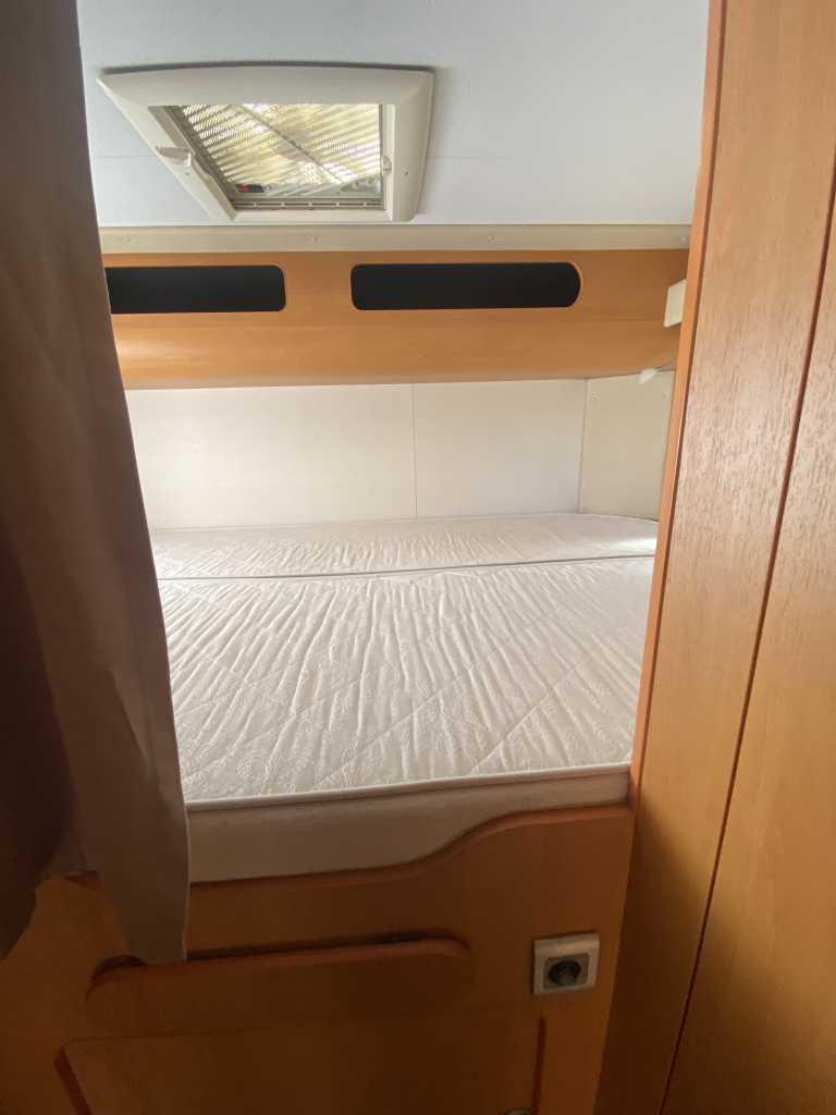 CI Mizar Garage Living 3.0 MultiJet 180 PK, Alkoof, Dwars-bed achter, Garage, Motor-airco, Zeer compleet, 1e eigenaar, Bj, 12 – 2007. Camper centrum on the road Marum  foto: 8
