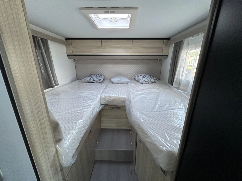 Adria Compact DL 60 years LAATSTE 2026  foto: 5