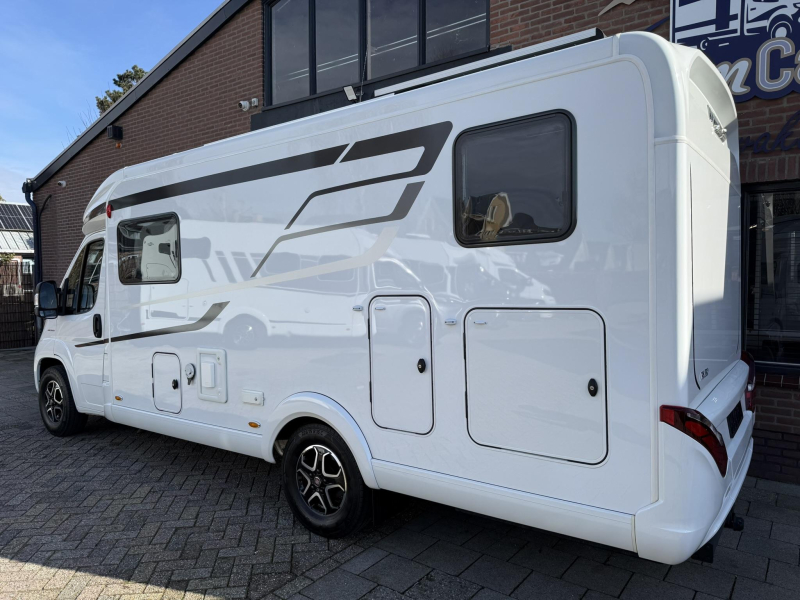 Hymer Exsis 580 T foto: 8