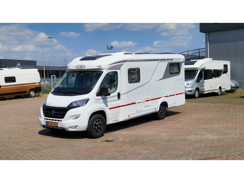LMC Cruiser V 646 photo: 43
