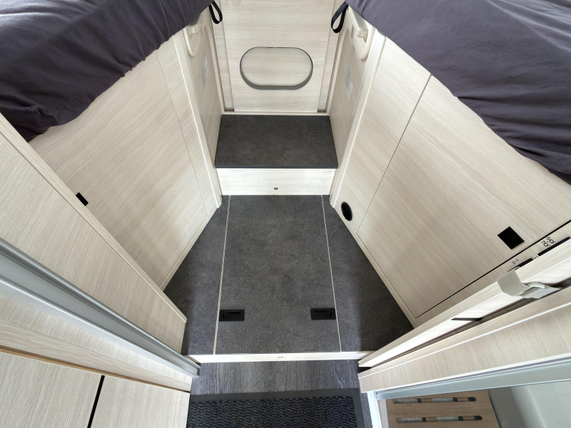 Chausson Titanium Ultimate 777 Nivelliersystem | Vollgepackt Foto: 17
