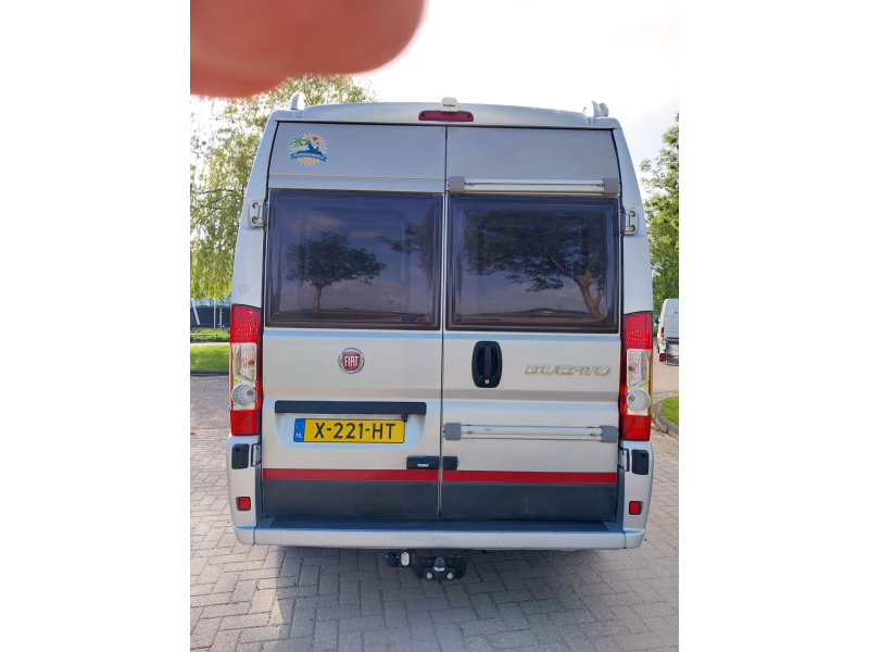 Pössl 2 Win 599 BUS 3.0 liter 180pk automaat  foto: 22