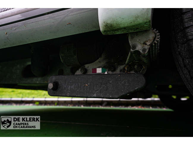 Knaus SUDWIND 420 GOLD E Christmas Special foto: 6