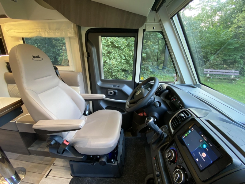 McLouis Carat 870 NL Camper | 1er Propietario foto: 21