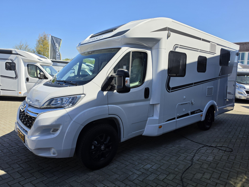 Etrusco T 6900 SB Now also available for rent! photo: 13