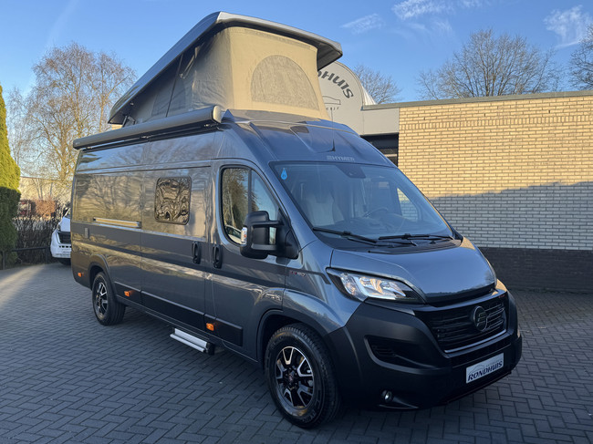 Hymer Yellowstone 640 techo elevable 160 cv *4 PERSONAS* Euro6 Fiat Ducato **Camas longitudinales/Techo elevable con 2 plazas para dormir/4 asientos/Litio/Sol foto: 3