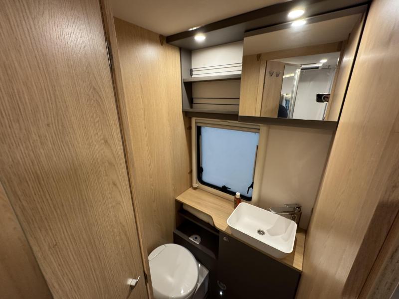 LMC Tourer 730 G  foto: 11