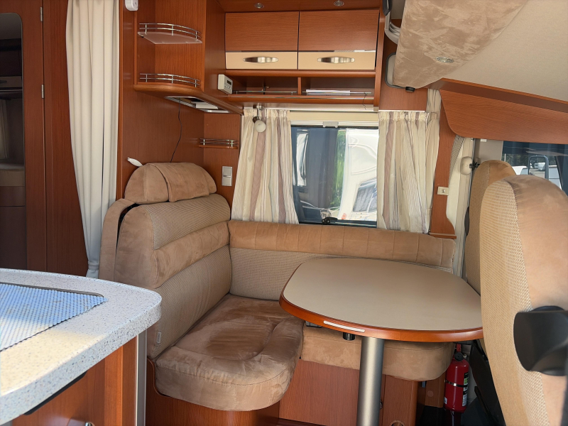 Hymer B 578 Toldo/Camas individuales foto: 5