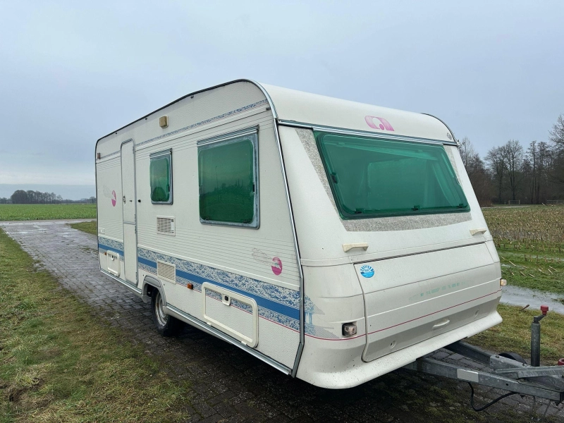 Adria Unica B 461 UB 