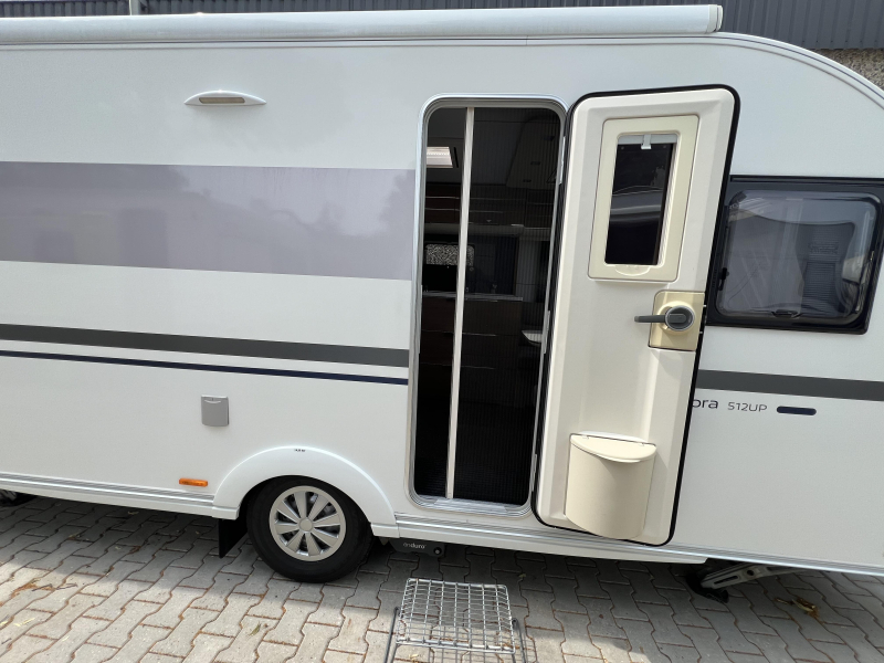 Adria Adora 512 UP Toldo Thule Mover Totalmente autom&aacute;tico foto: 13