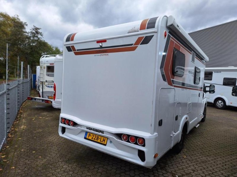 Weinsberg CaraCompact 600 MEG - BTW VERREKENBAAR!  foto: 1