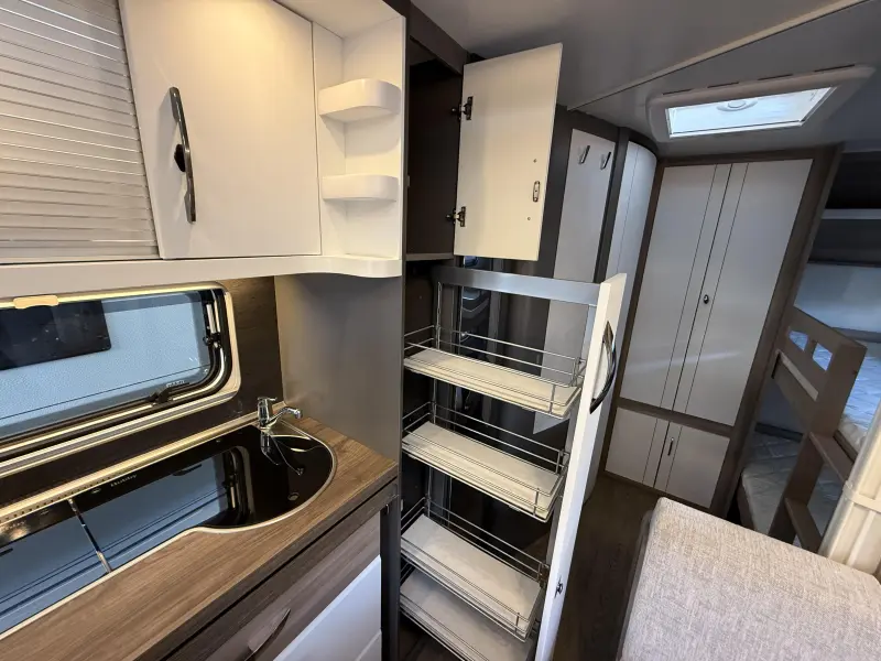 Hobby Excellent Edition 545 KMF COMPLEET  foto: 12