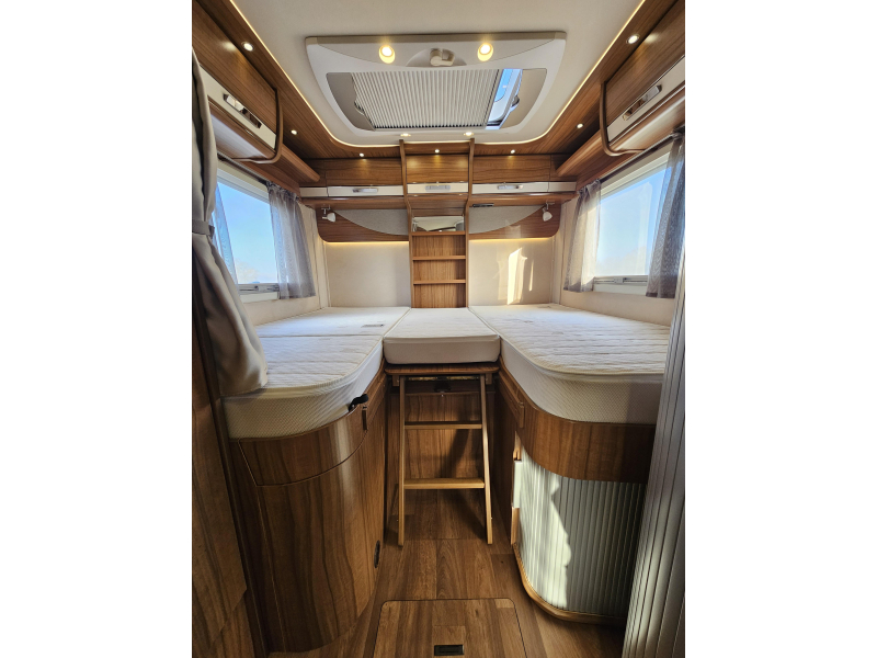 Hymer B678 Premium Line enkele bedde  foto: 6