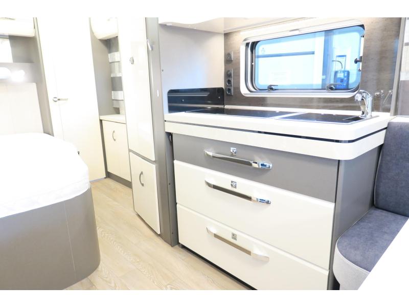Hobby Excellent 495 WFB DOUCHE+MOVER+CASSETTELUIF  foto: 4