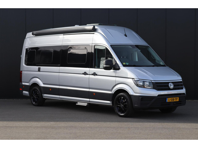 Volkswagen Grand California 680 177pk Automaat | Bearlock | SOG ventilatie | Lengtebedden | Luifel | Trekhaak | Buitendouche |