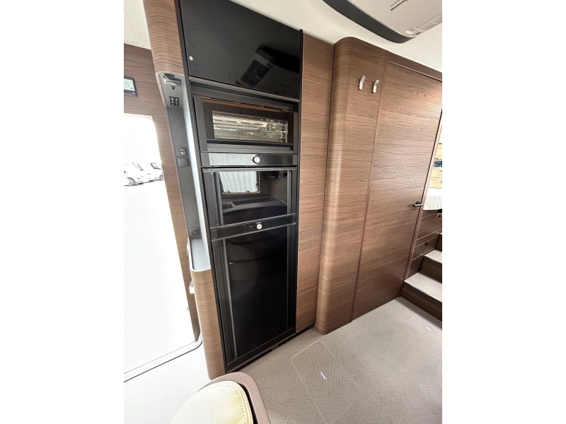 Adria Supersonic 780 SL 360 Grad Kamera, Luxussitze Foto: 13