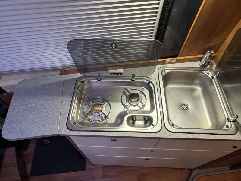 Globecar Campscout 640- Lengte bedden- NIEUW  foto: 12