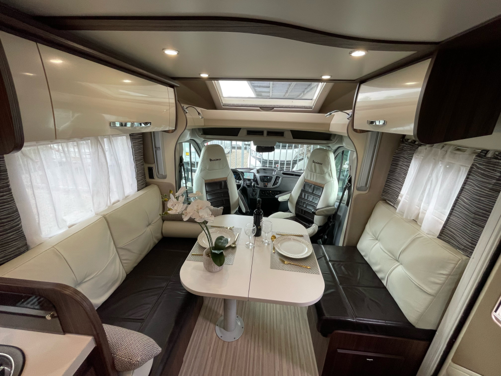 Chausson Cocoon 497 QUEENSBED + HEFBED AUTOMAAT AIRCO CAMERA  foto: 1