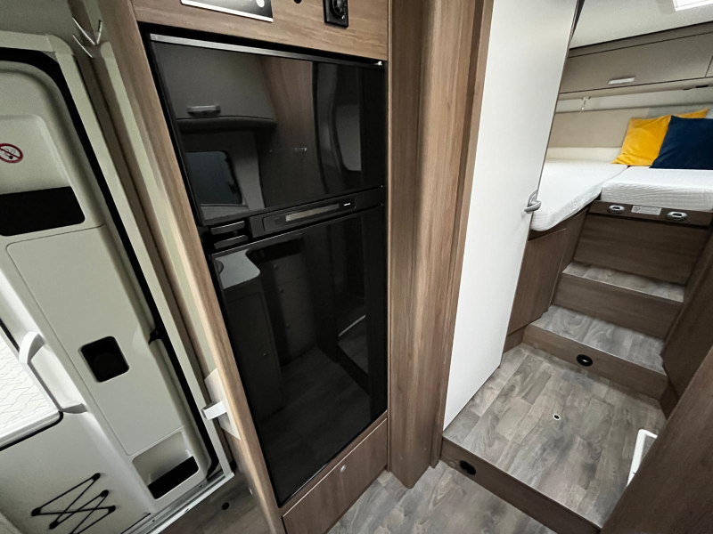 Carado T 447 - met TV + Schotel  foto: 12