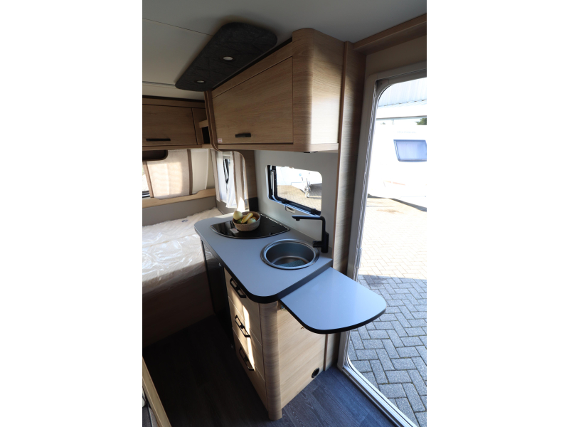 Weinsberg CaraOne Edition HOT 390 MODEL 2026 / 849 photo: 13