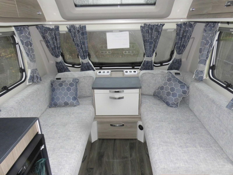 Sprite Mondial 470 SE Nieuw, overjarig!!  foto: 2