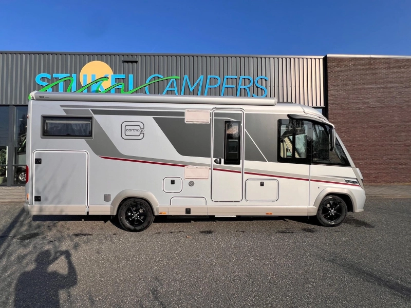 Carthago Chic C-Line I 4.9 LE MERCEDES/BOVENKASTJES foto: 1