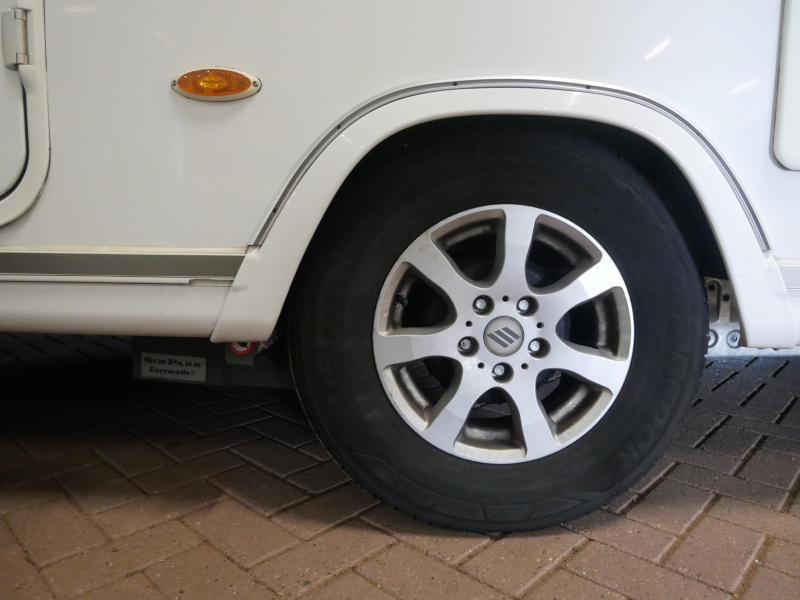 Eriba Nova GL 530 Mover, awning, air conditioning photo: 2