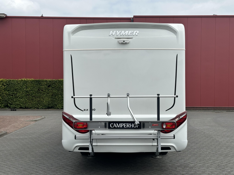 Hymer Exsis 580 PURE E&P leveling system photo: 3