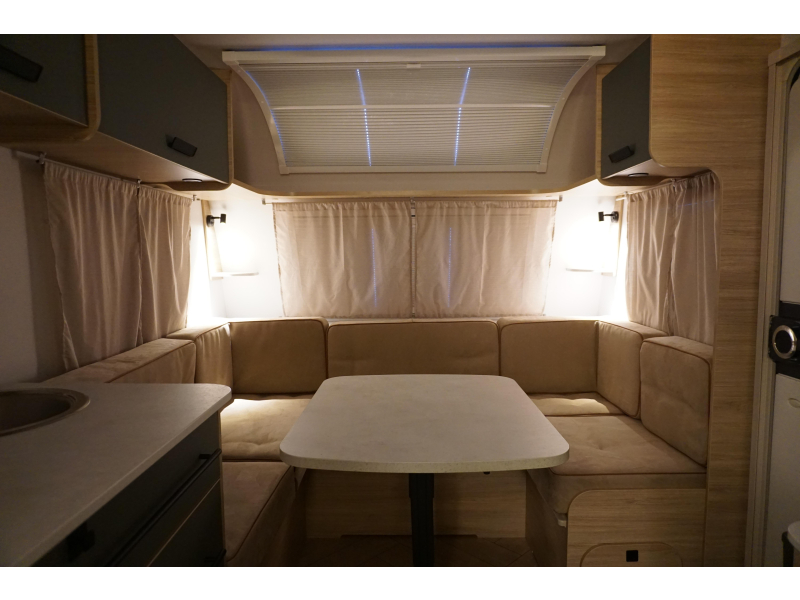 Caravelair Exclusive Line 475 