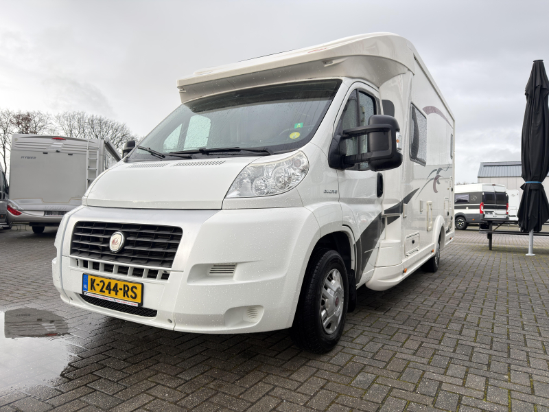 Eura Mobil Terrestra 690 HB foto: 6
