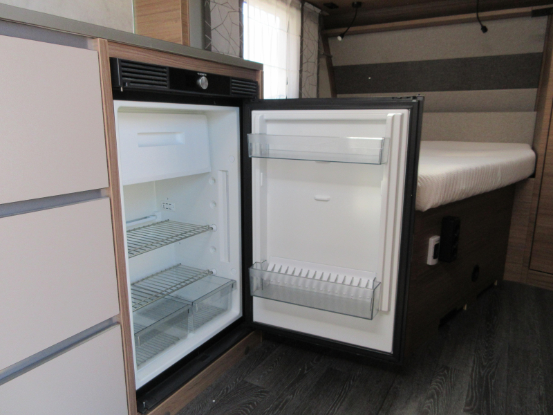 Knaus Sport E-Power Selection 500 FU MUY COMPLETA Y CAMA FRANCESA foto: 11