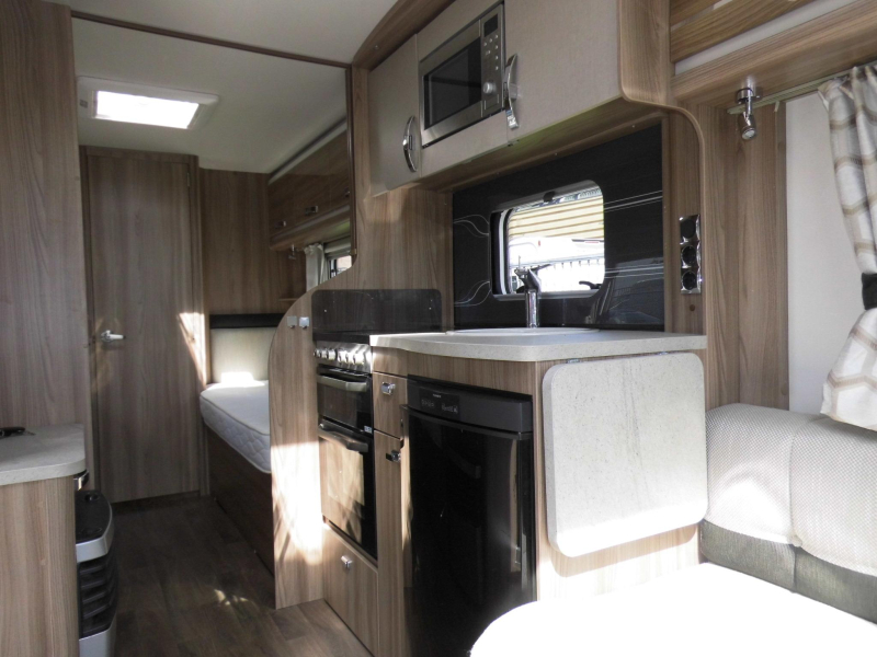 Sprite Cruzer 492 SR Mover, cassetteluifel ATC  foto: 9