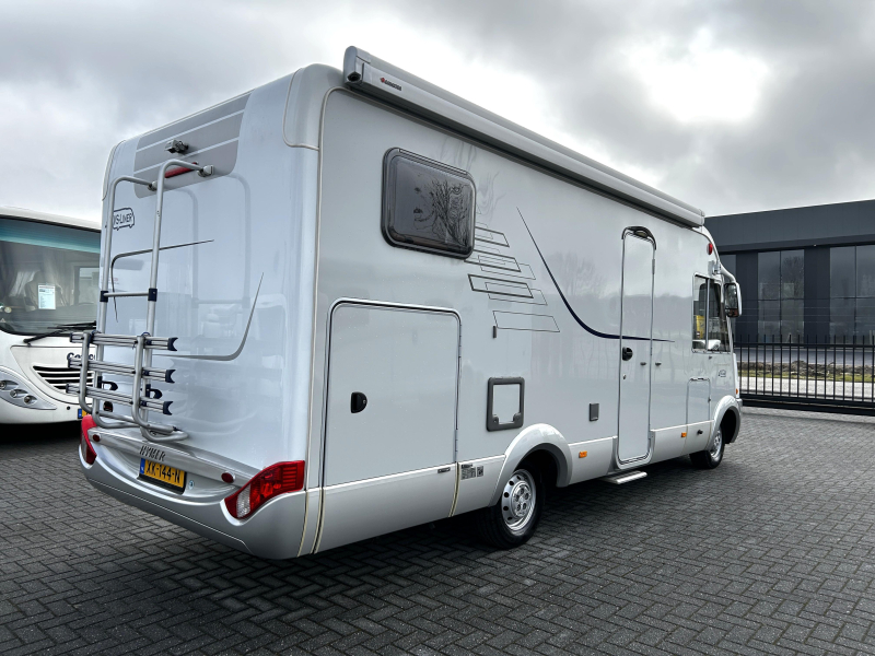 Hymer B614 CL Querbett/Hubbett/36.000km Foto: 3