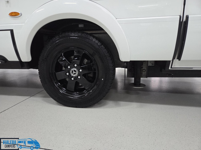 Hymer BMC-I 680 *170pk Automaat* Levelsysteem* Bomvol opties foto: 21