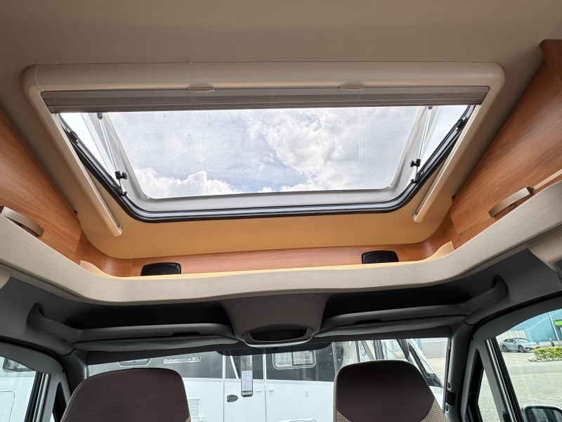Hymer ML-T 580 - lits jumeaux photo: 9