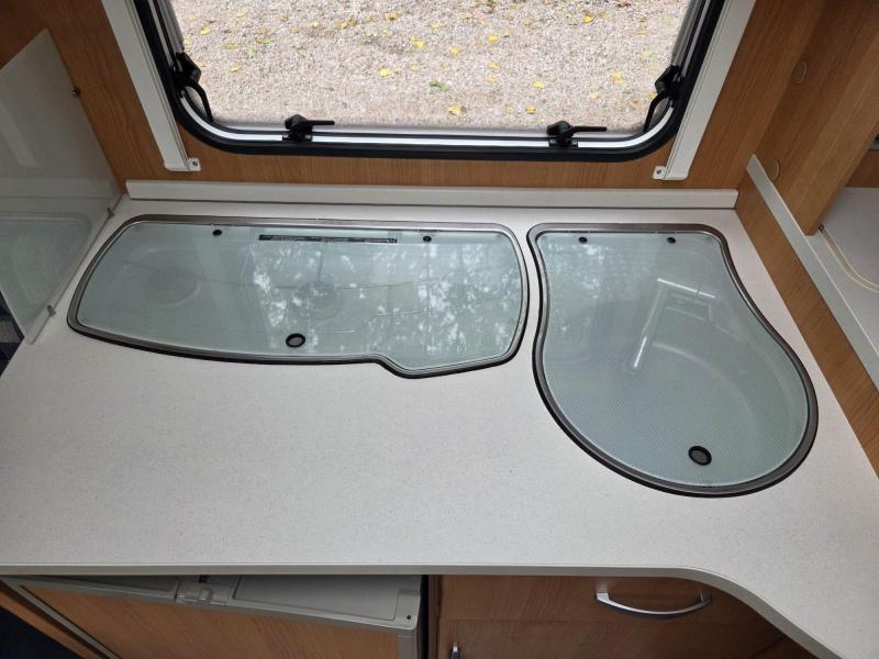 Knaus Sport 450 FU  foto: 13