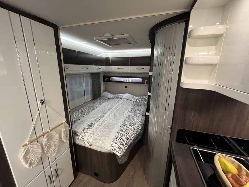 Hobby Prestige 560 FC 35 JAAR PEN!  foto: 10