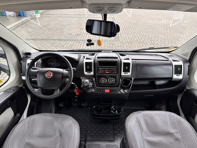 Chausson Special Edition 757  foto: 7