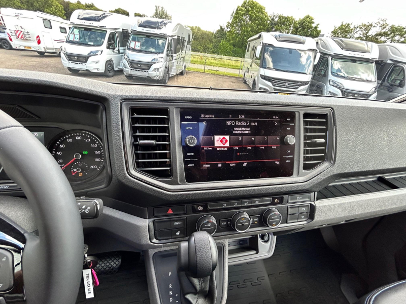 Adria Twin Max 680 SLB Stuurverwarming luifel  foto: 6