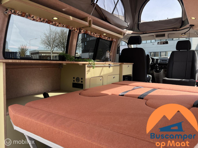 Volkswagen T6 2017 L1H1 Florida 4p Foto: 2