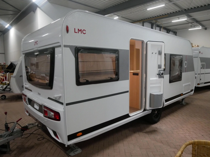 LMC Style 70-Years 453 D jetzt mit GRATIS Mover Foto: 18