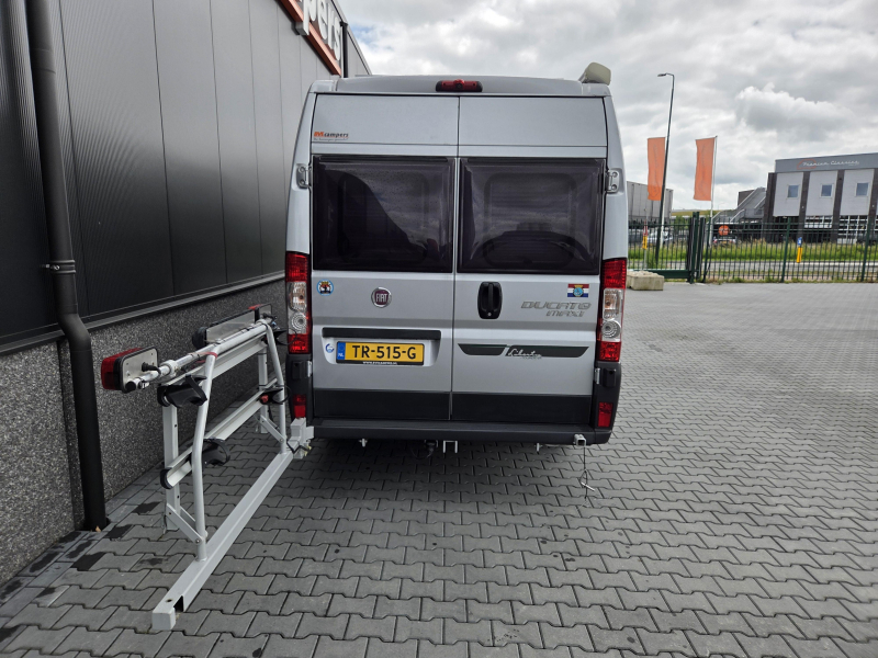 LMC Tourer 64 pössl Automaat Lengtebed  foto: 7