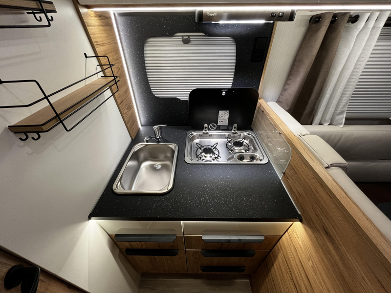 Pilote G 690 GJ Camper, Integraal  foto: 6